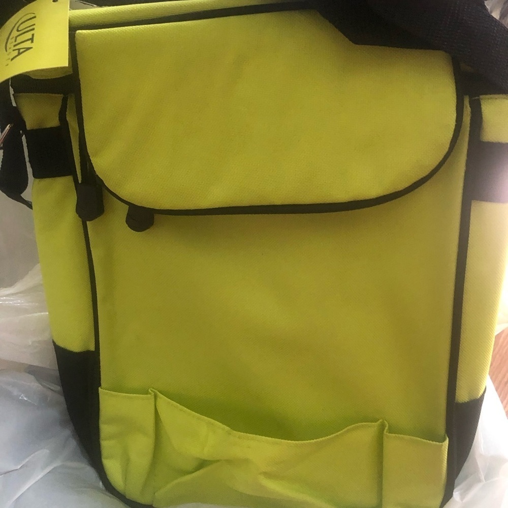 Ulta beauty green thermal bag